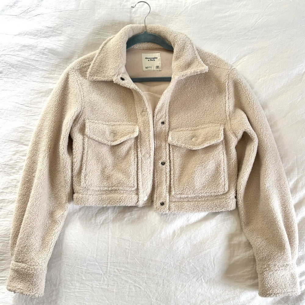 Abercrombie & Fitch Cream Sherpa Cropped Jacket